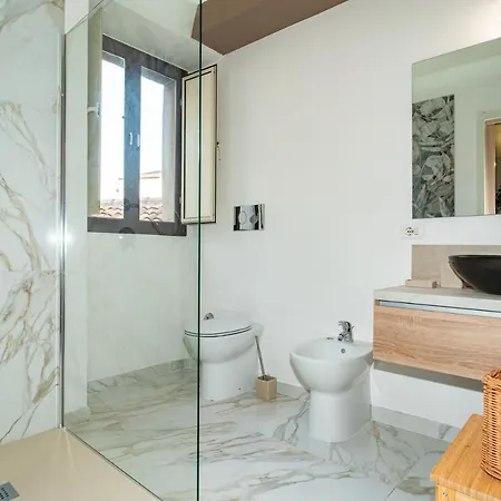 شقة Castle Living