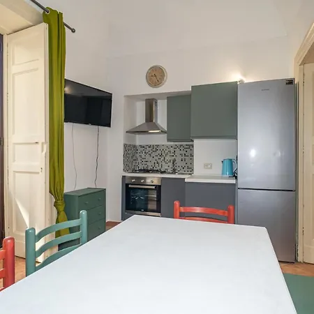 شقة Castle Living *