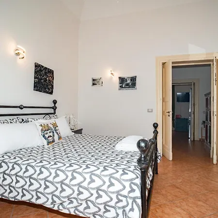 Castle Living Apartment Catania