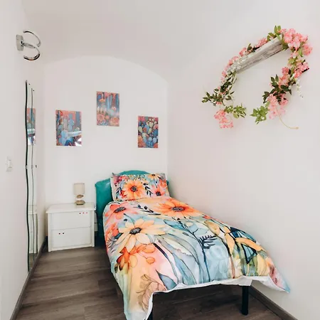 Castle Living Apartment